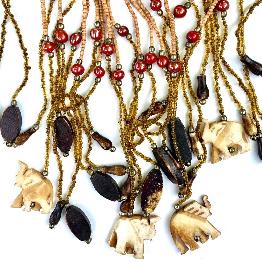 Fringed Choker with Hand-carved Bone Elephants - Vintage Boho Statement Necklace - Picture 4 of 10
